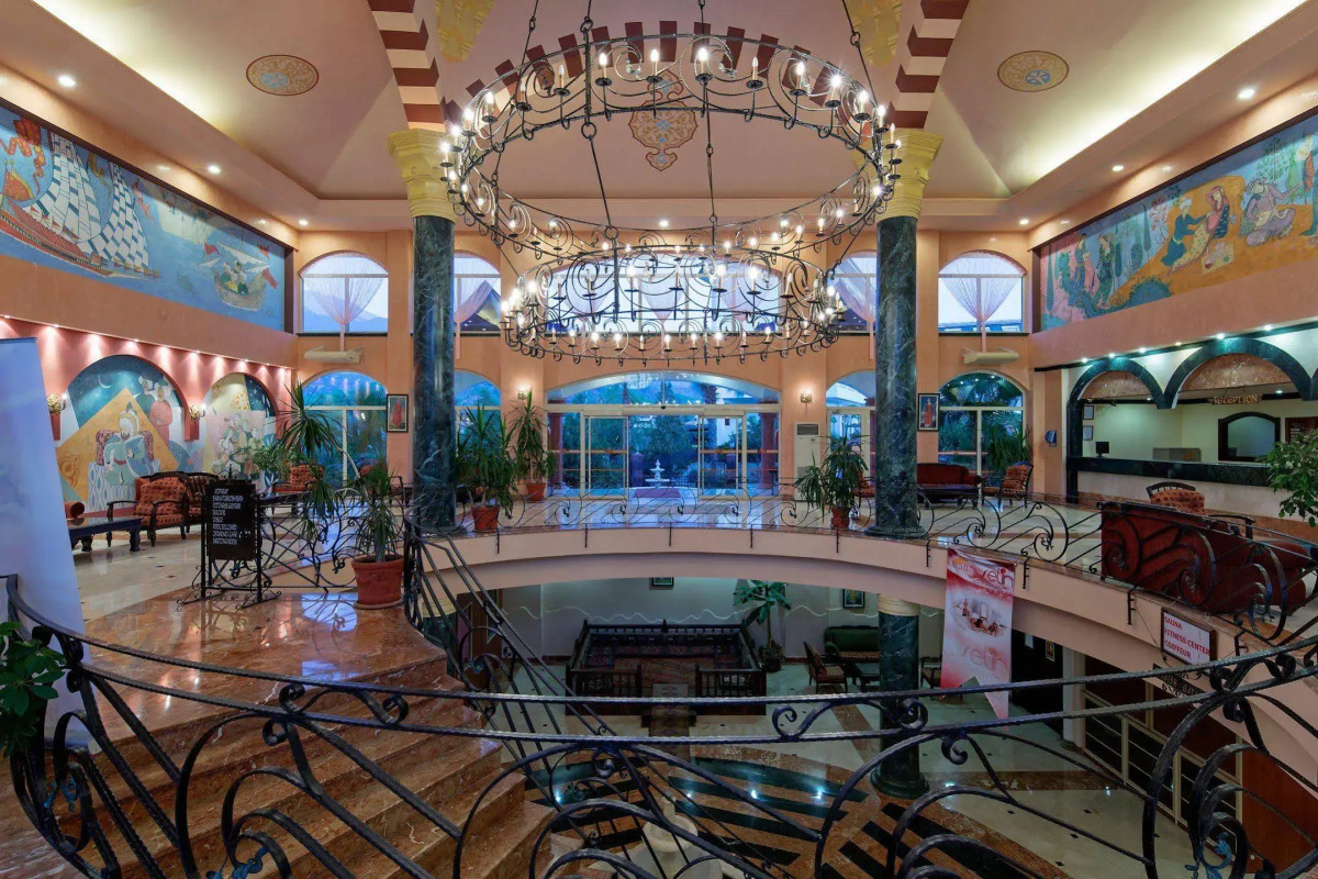 Larissa Sultan's Beach