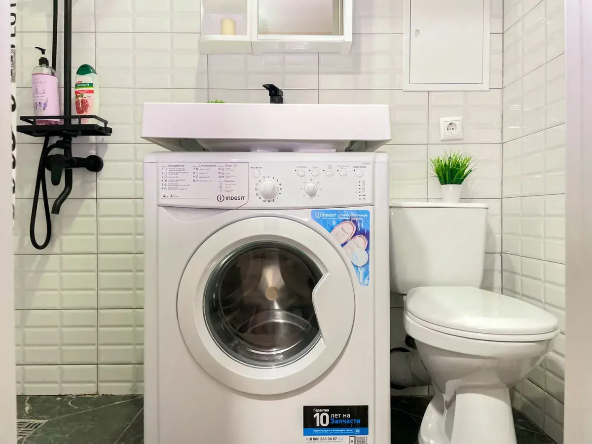 Dayker City на аллее Первой Маевки