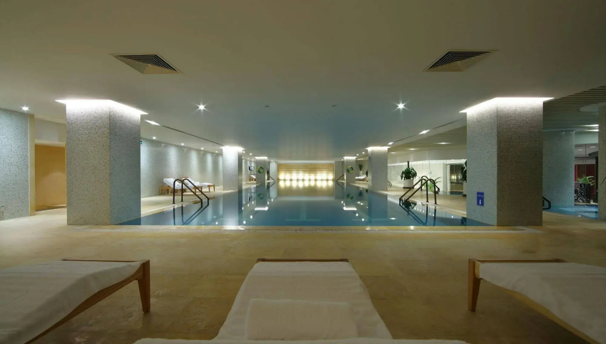 The Lake View Hotel Beijing