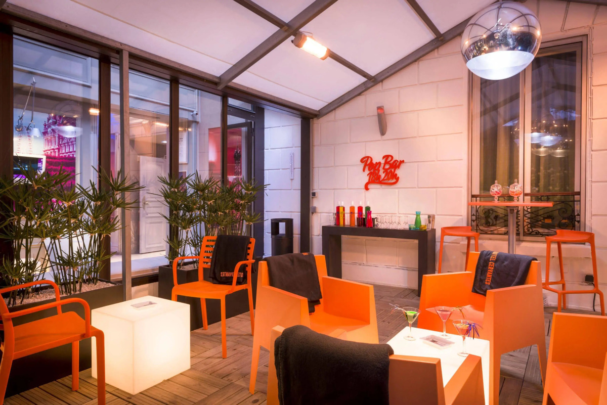 Hôtel Cervantes by Happyculture