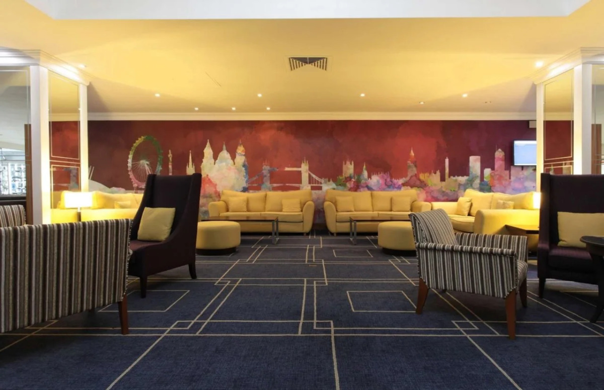 Renaissance London Heathrow Hotel