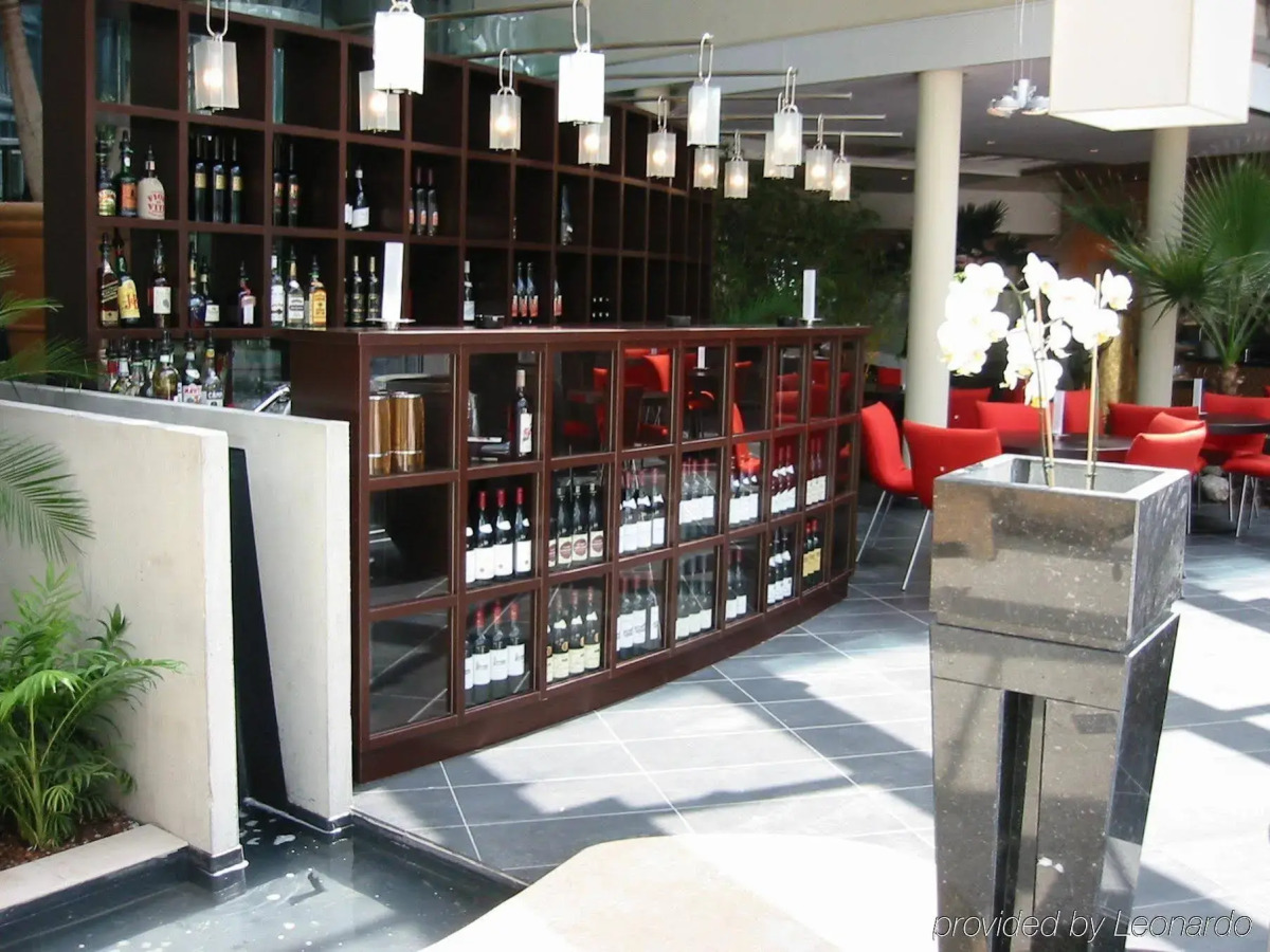 Alpha Palmiers by Fassbind