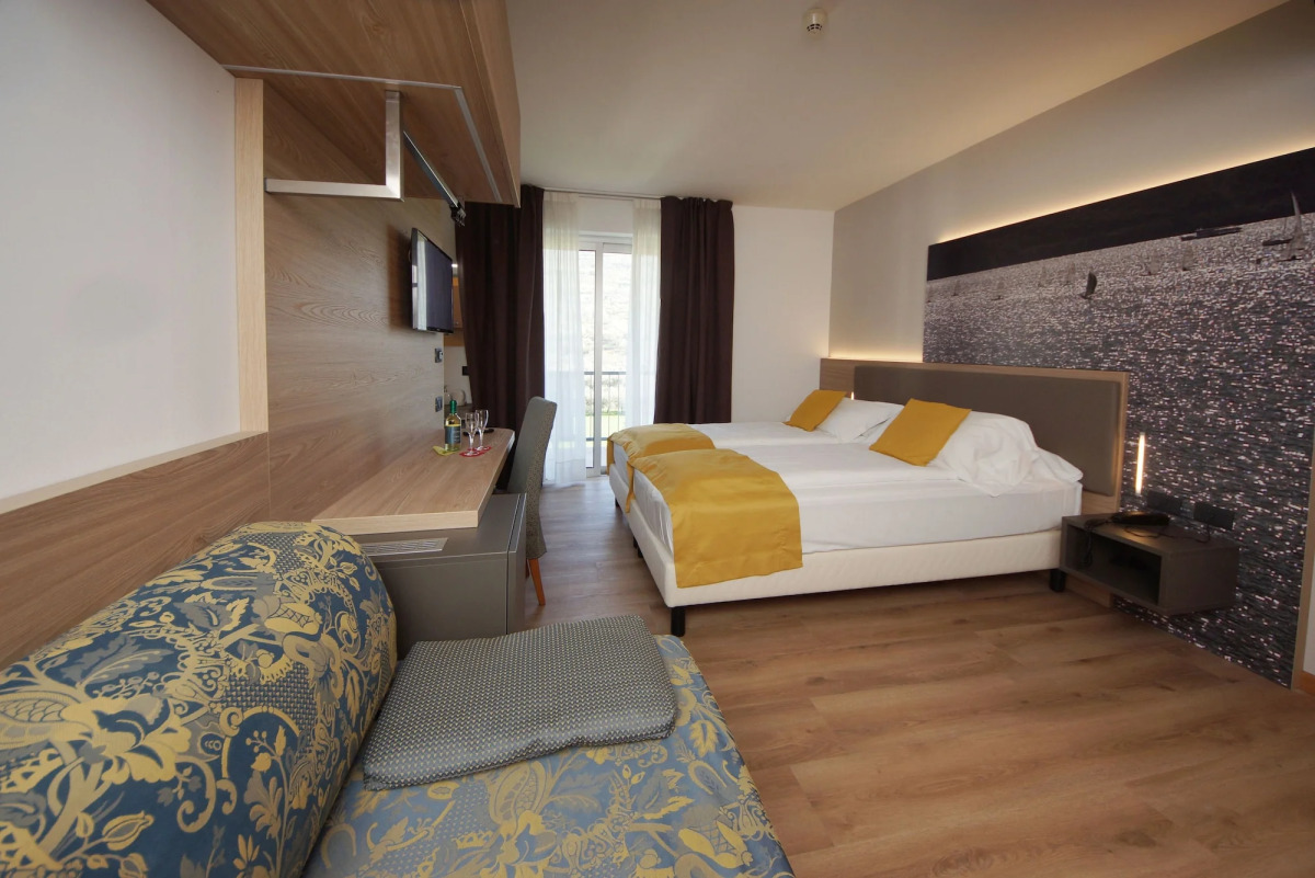 Ambassador Suite Hotel