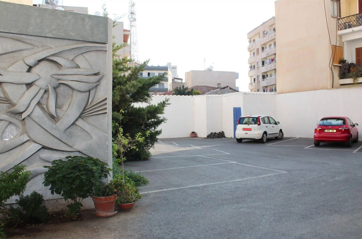 Eleonora Hotel Apartments