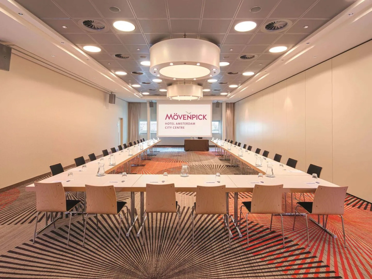 Mövenpick Hotel Amsterdam City Centre
