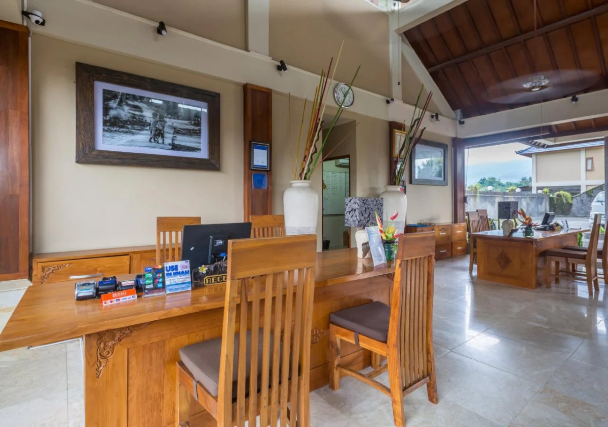 Bali Lovina Beach Cottages