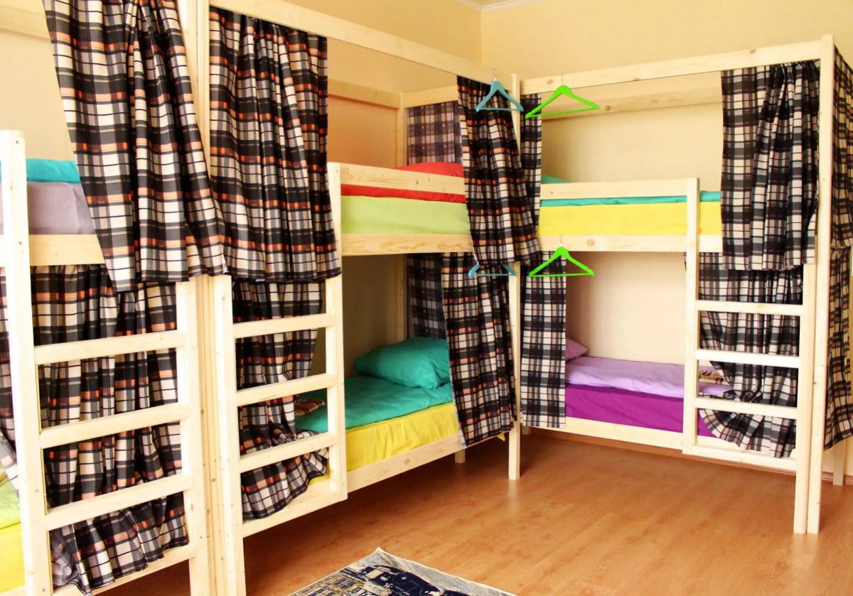 Sherlock Homes Art Hostel