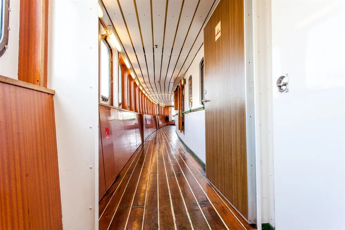 MS Birger Jarl - Hotel & Hostel