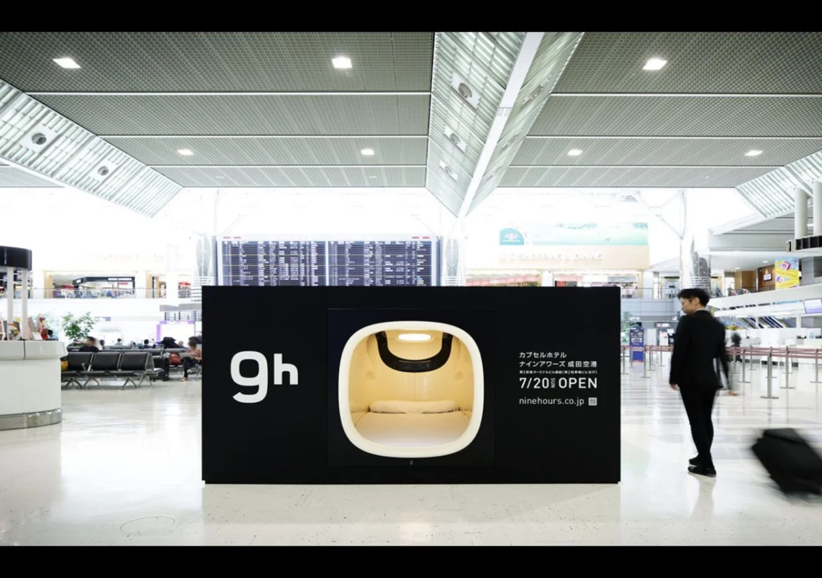 9h nine hours Narita Airport