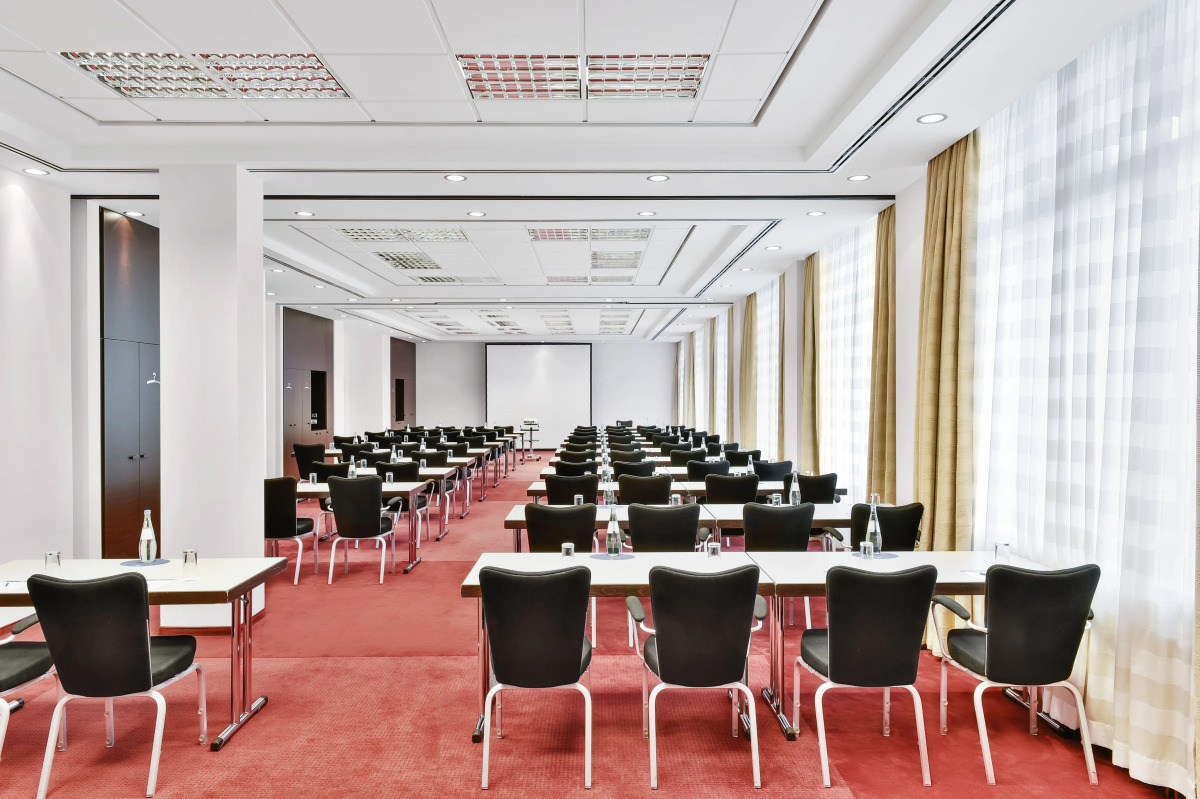 NH Stuttgart Airport