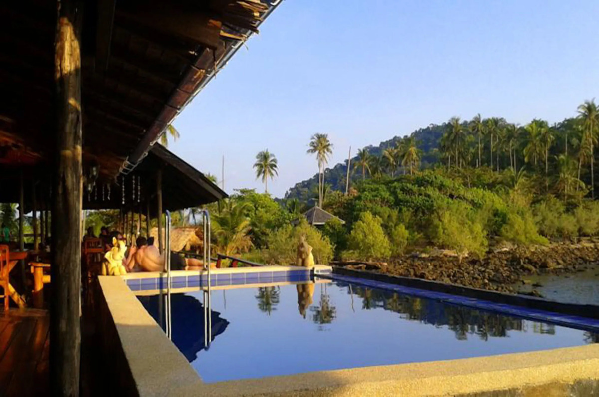 Cliff Cottage Resort