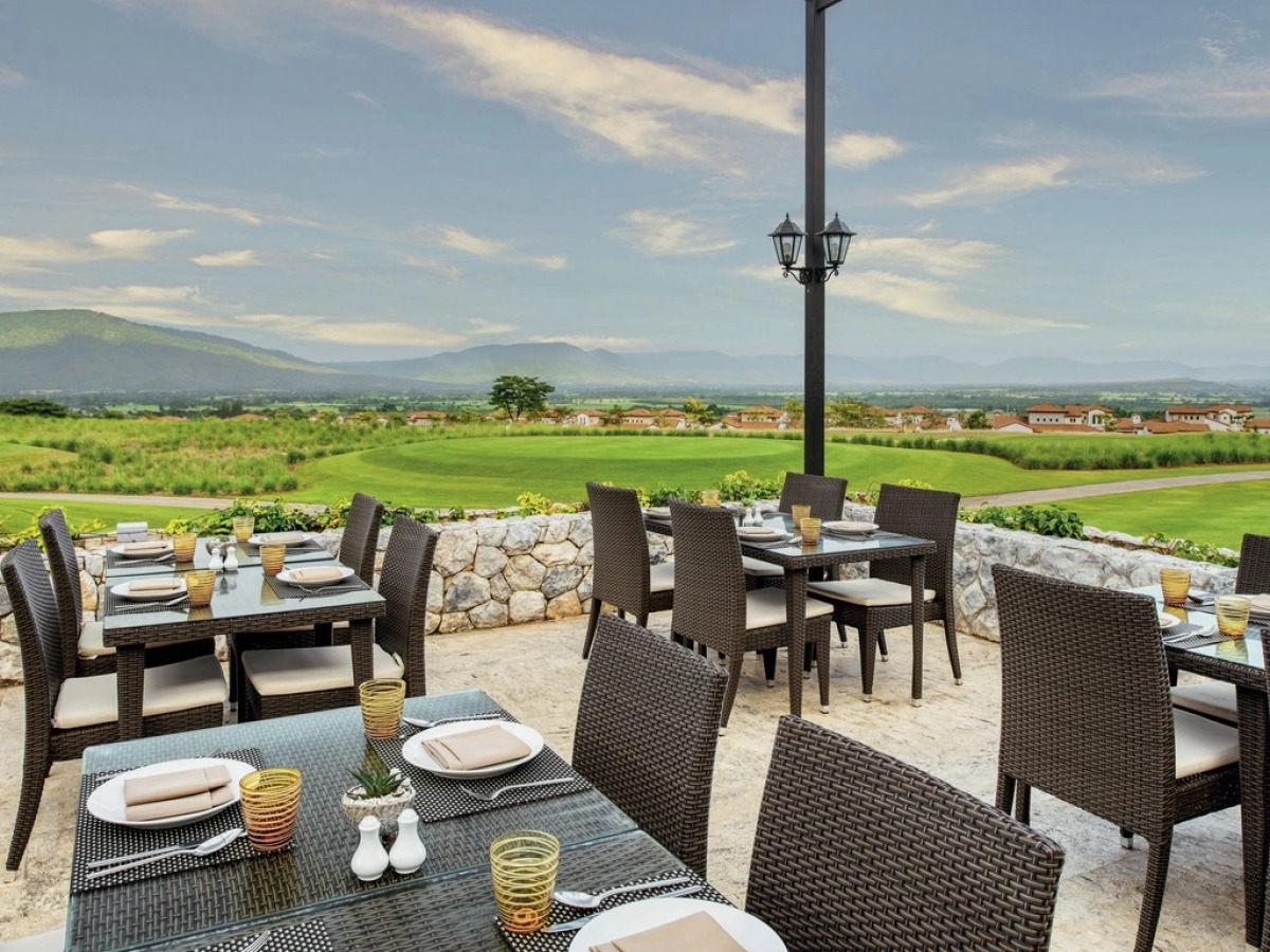 Mövenpick Resort Khao Yai