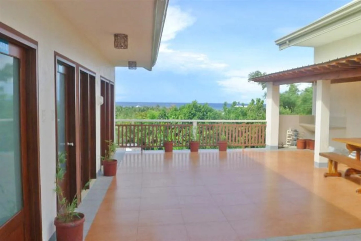 Agos Boracay Rooms + Beds