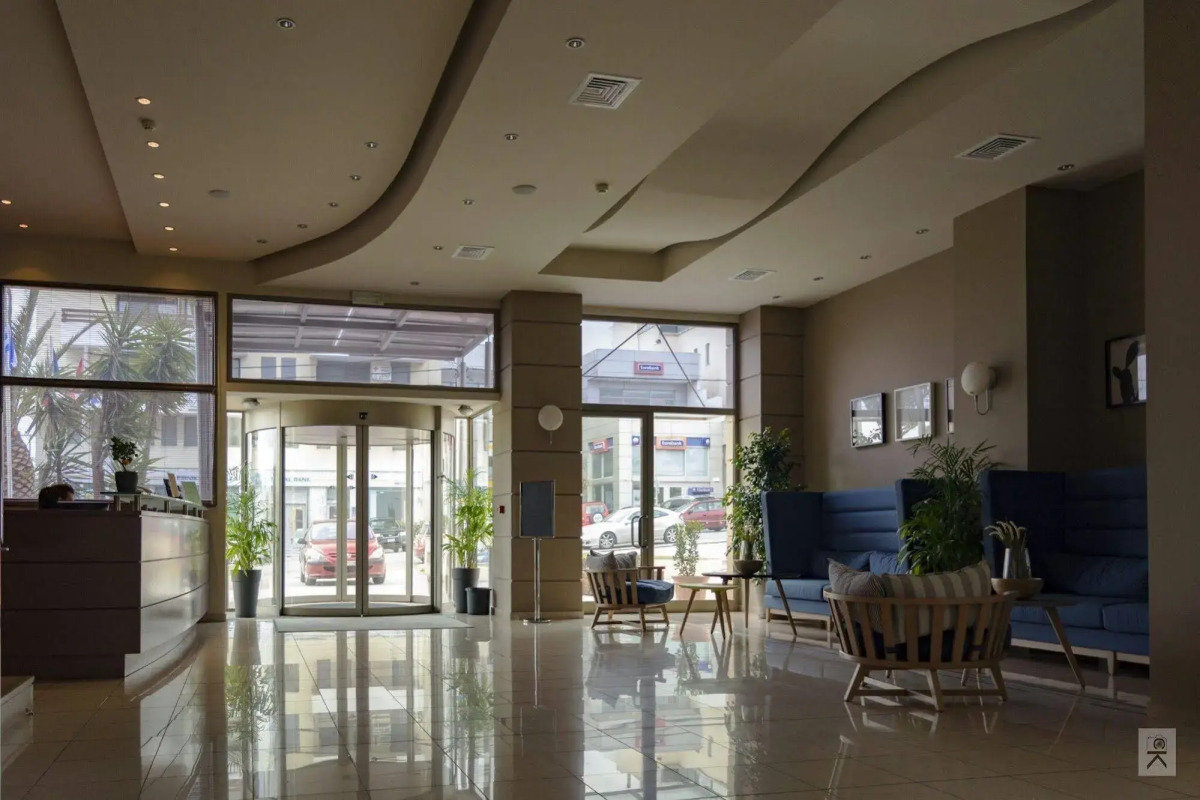 Hotel Avra by Smile hotels