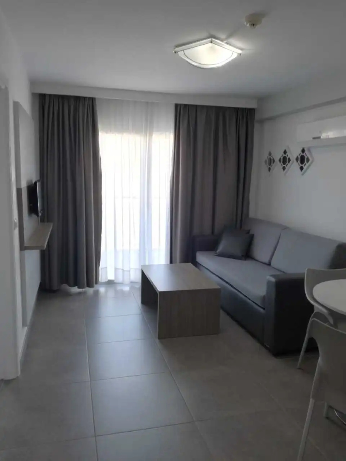 Apartamentos Castillo De Sol