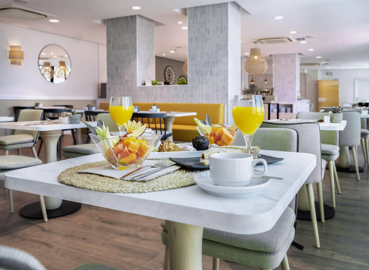 Отель Malaga Alameda Centro Affiliated by Meliá