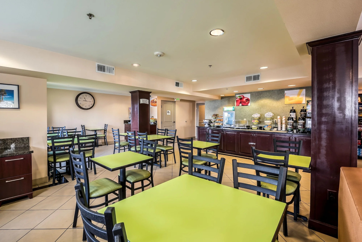 Quality Inn & Suites