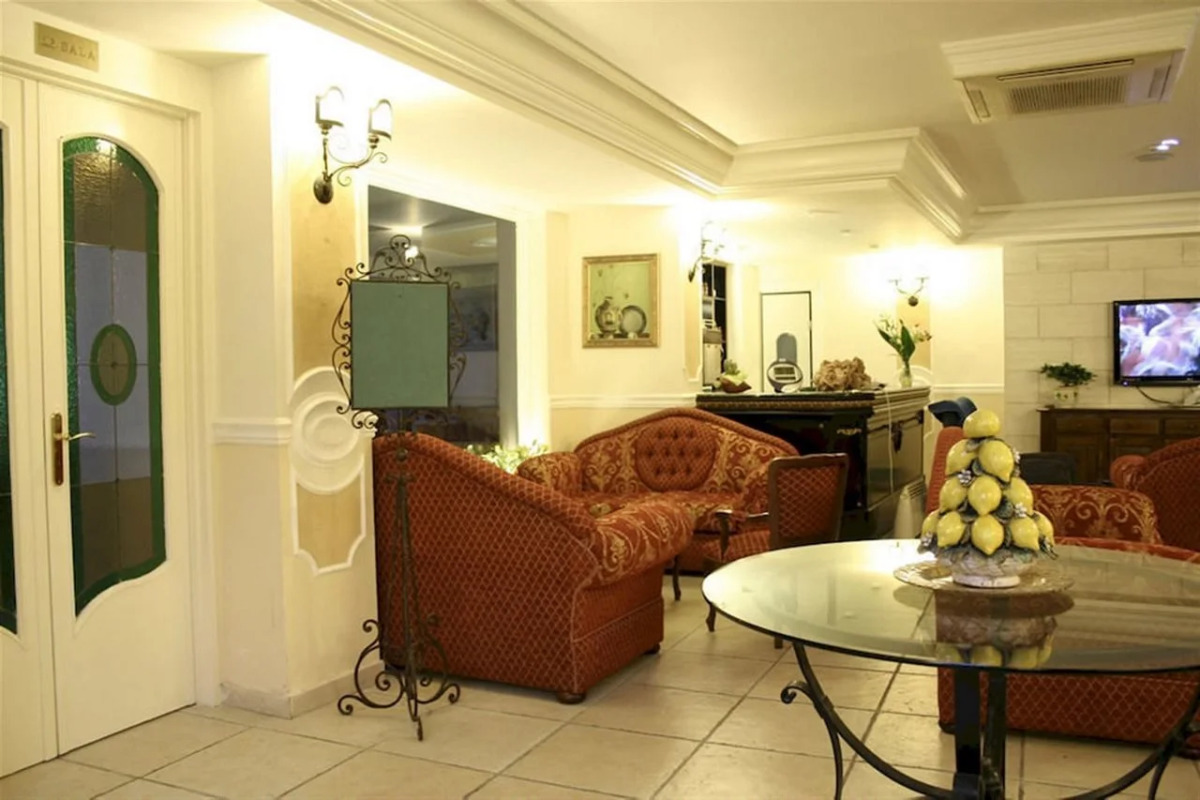 Hotel&Apartments Villa Linda