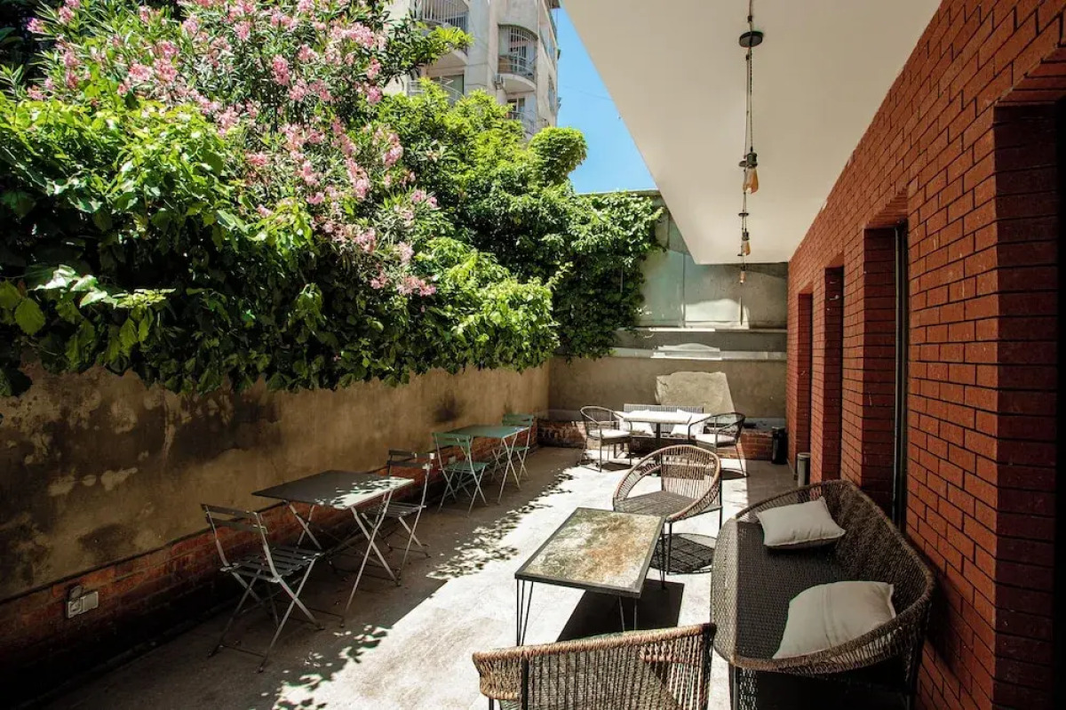 Отель The Tbilisi Pod