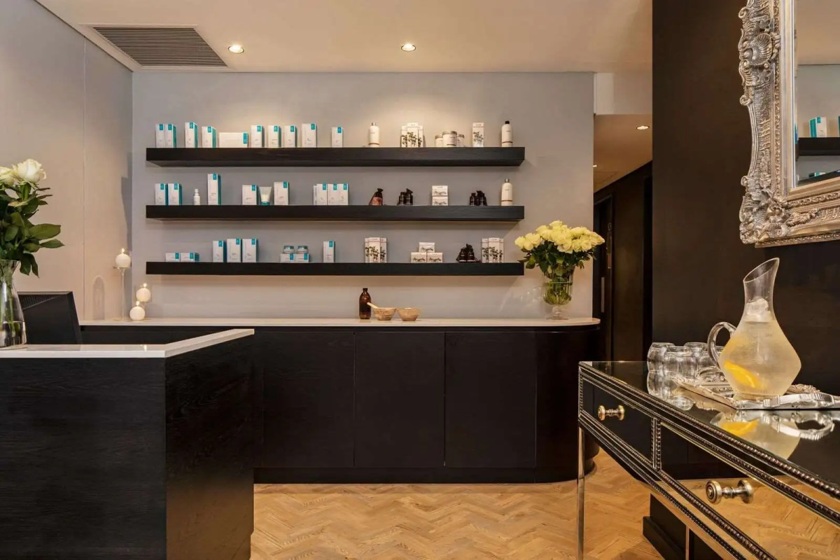 The Onyx Apartment Hotel by NEWMARK