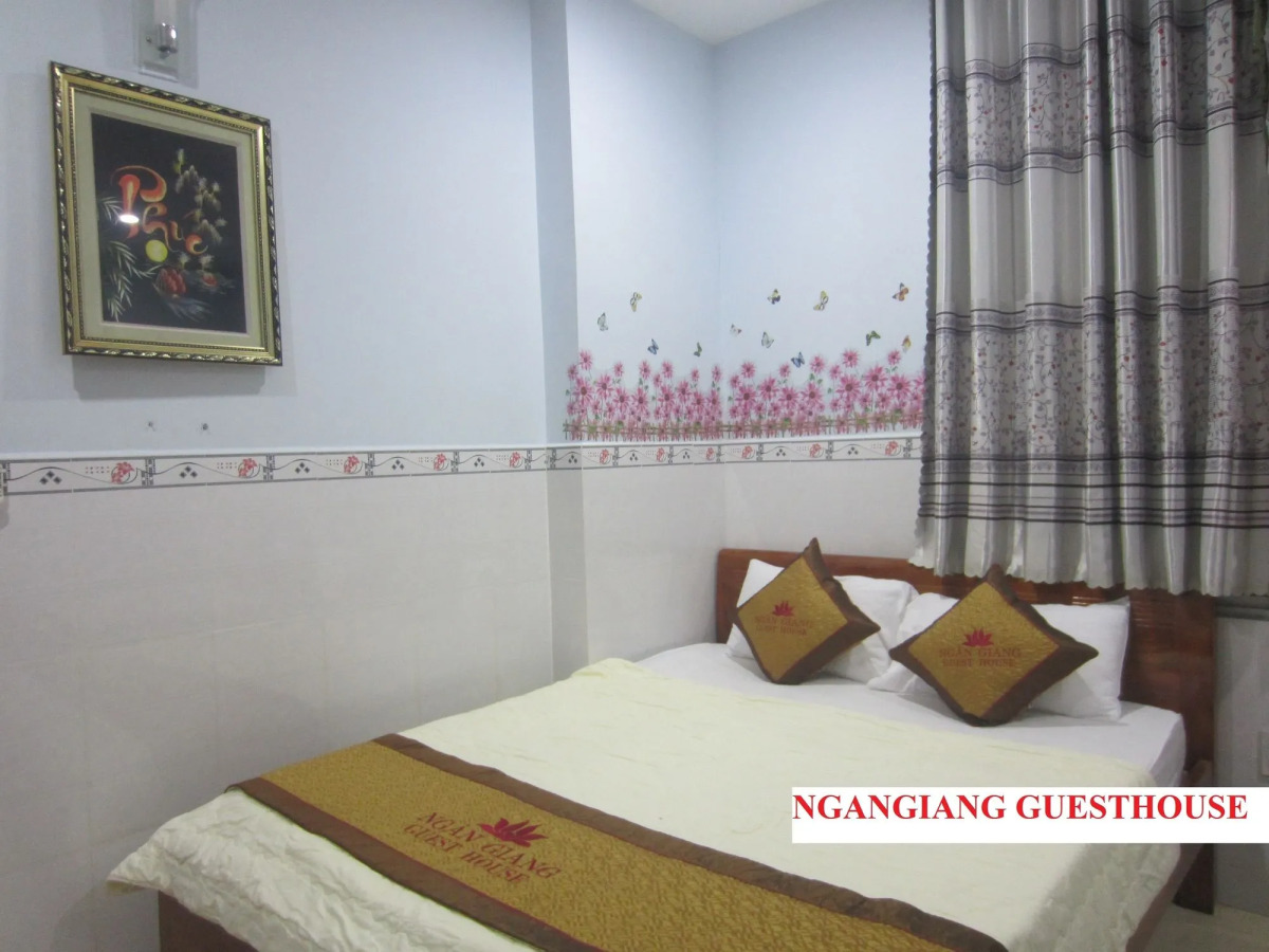 Ngan Giang Guest House