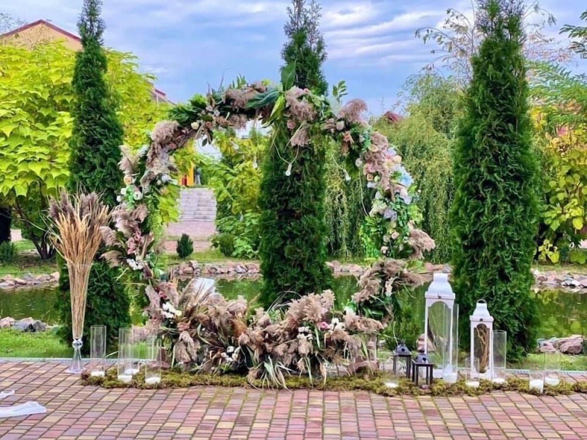 Отель «Райский дворик»