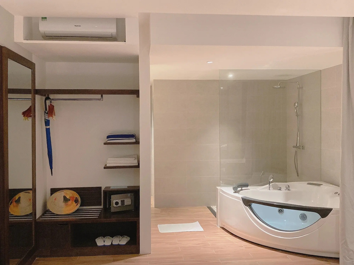 Hoang Ngoc Beach Resort