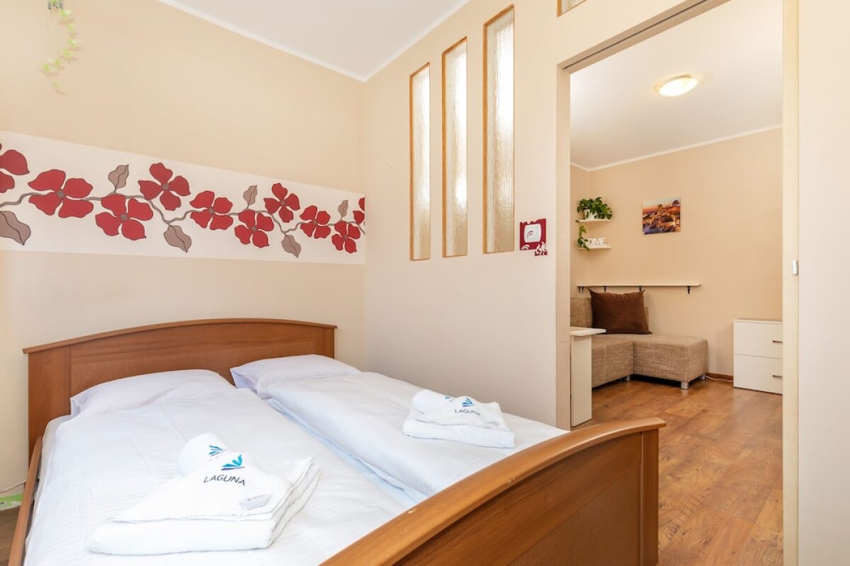 Apartments Matejki by Renters