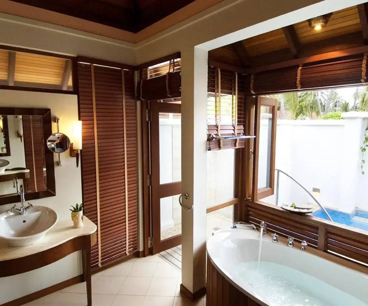 Курорт Kurumba Maldives