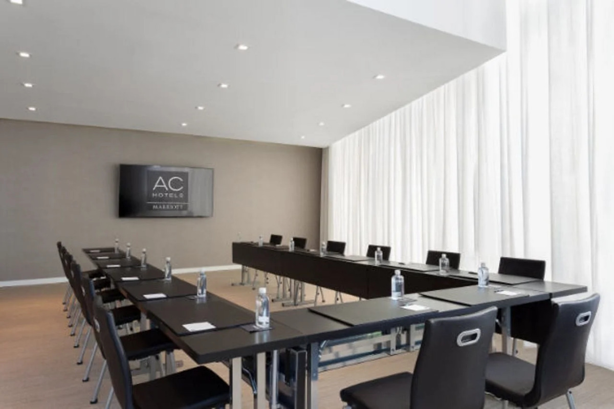 AC Hotel by Marriott Miami Beach