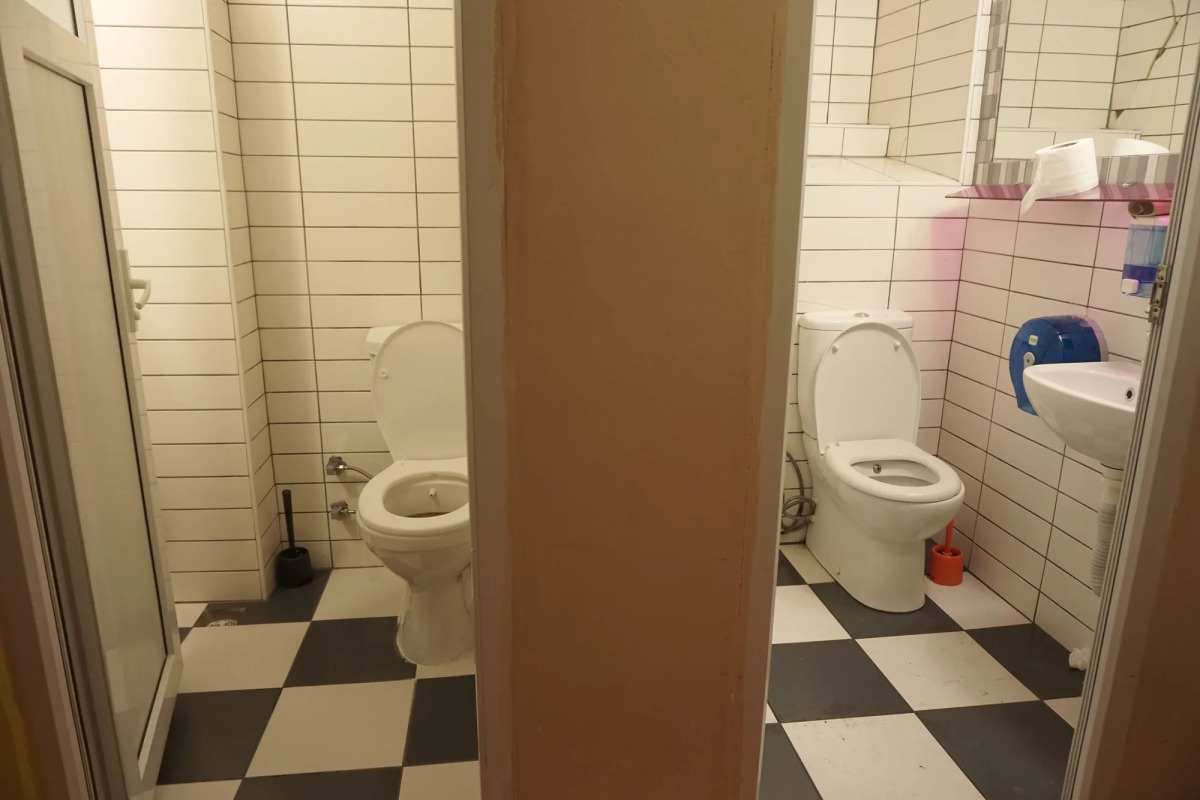 Chilloutlya Hostel&Bar