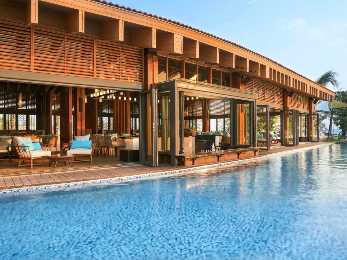 Курортный отель Mövenpick Resort Waverly Phu Quoc