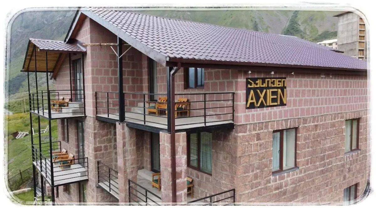 Отель Axien Kazbegi