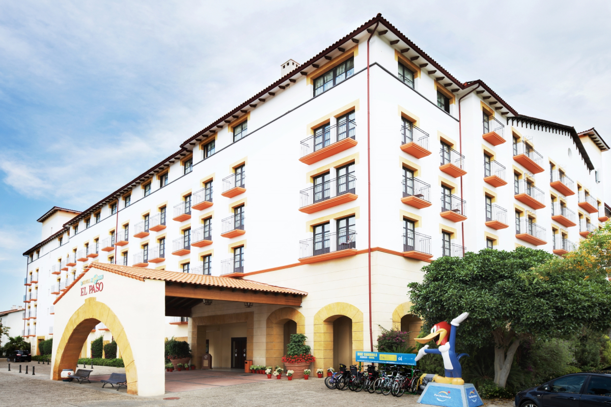 Отель PortAventura El Paso - Theme Park Tickets Included