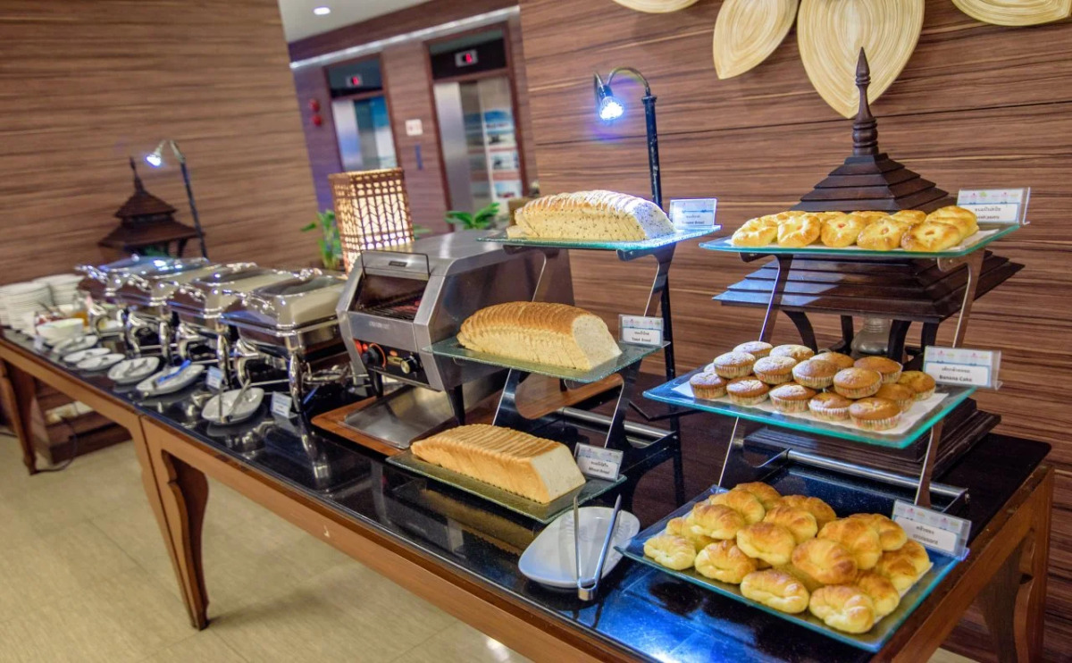 Golden Beach Cha-Am Hotel