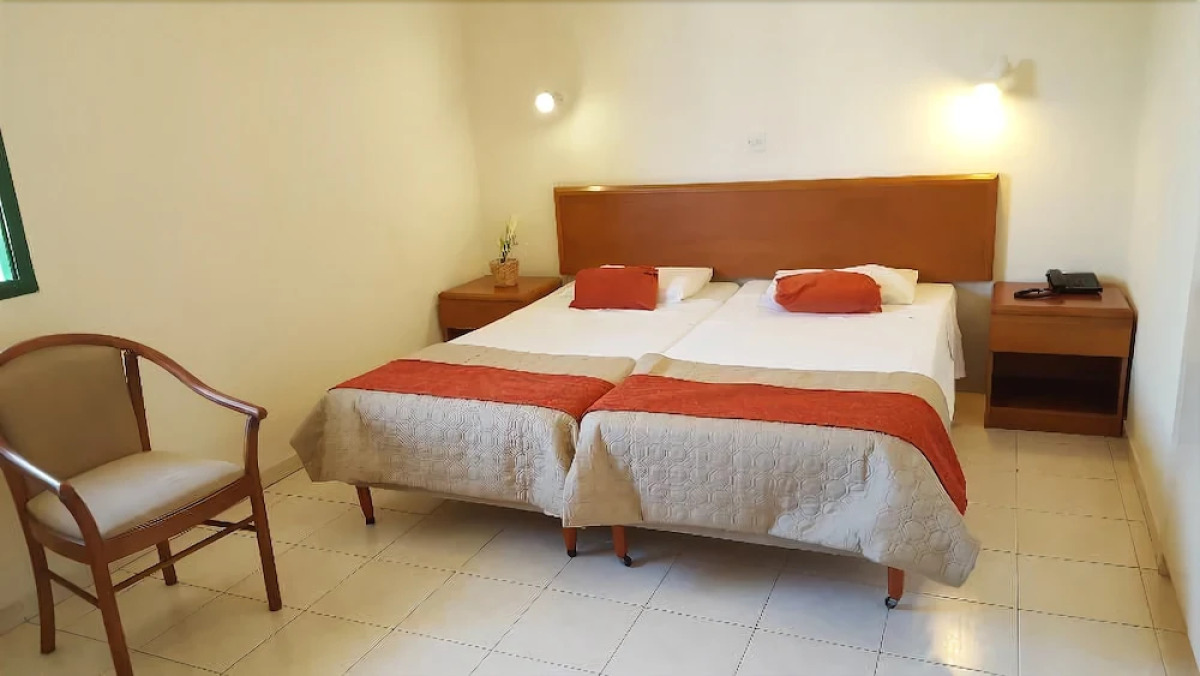 Mandalena Hotel Apts