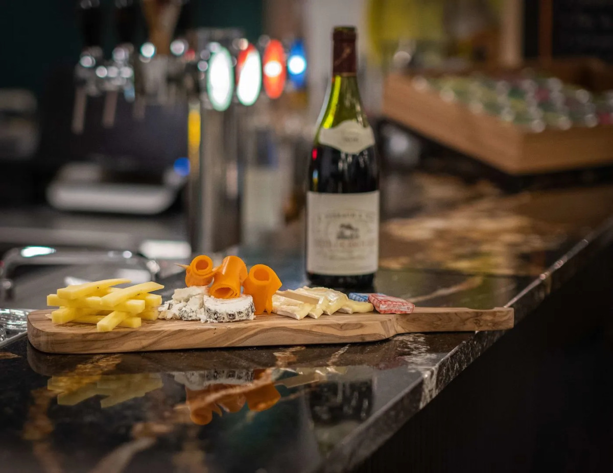 Kyriad Lyon Ouest - Limonest