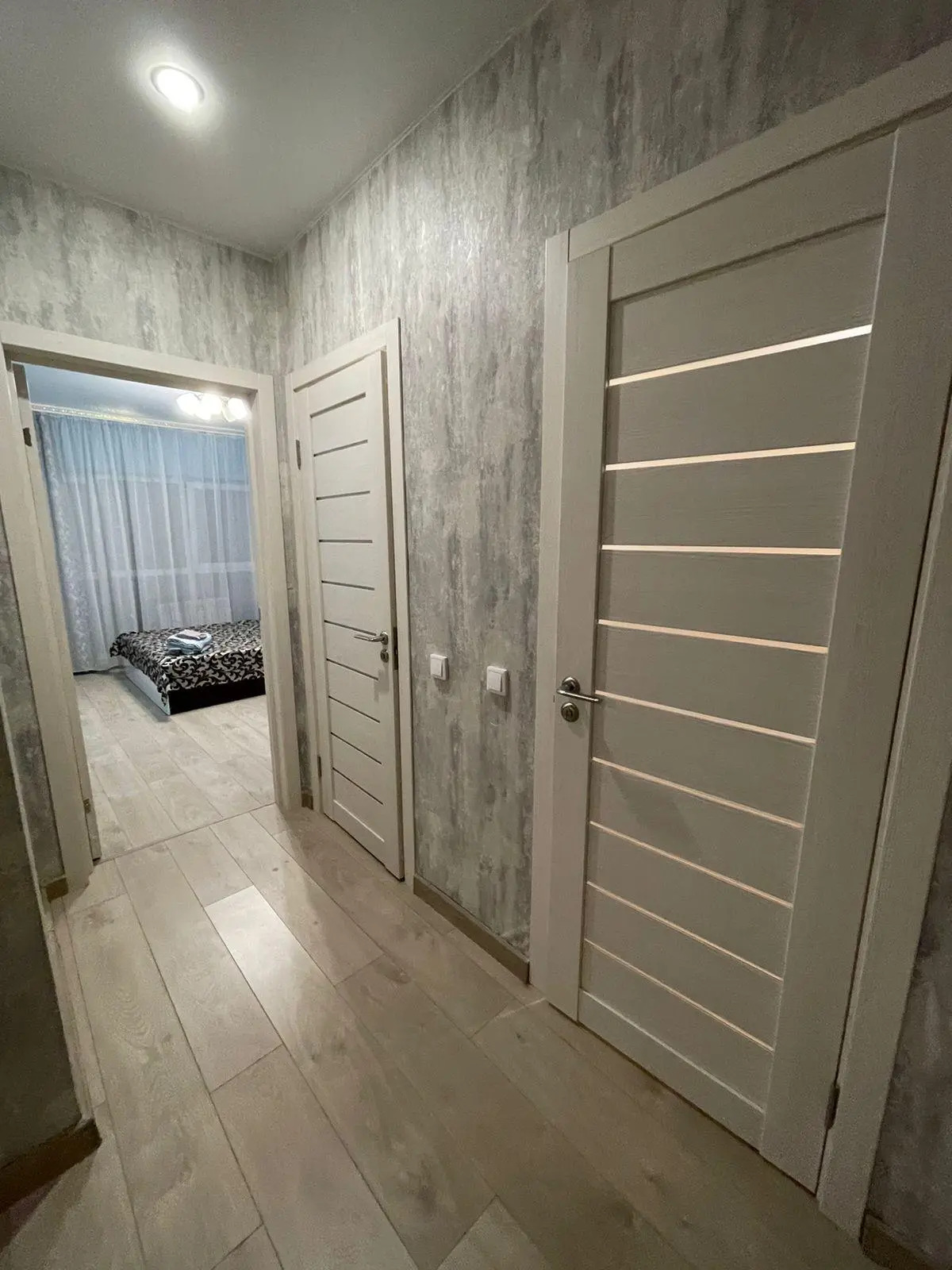 Сниму квартиру на улице Октябрьской Революции