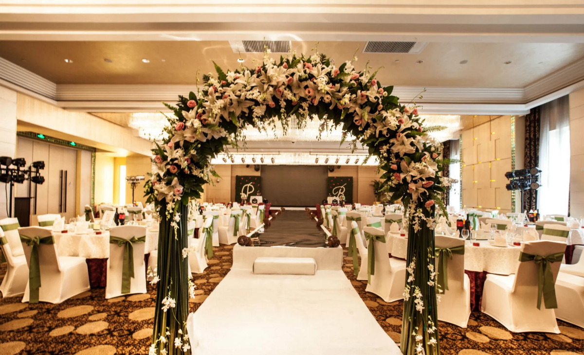 Holiday Inn Beijing Focus Square by IHG