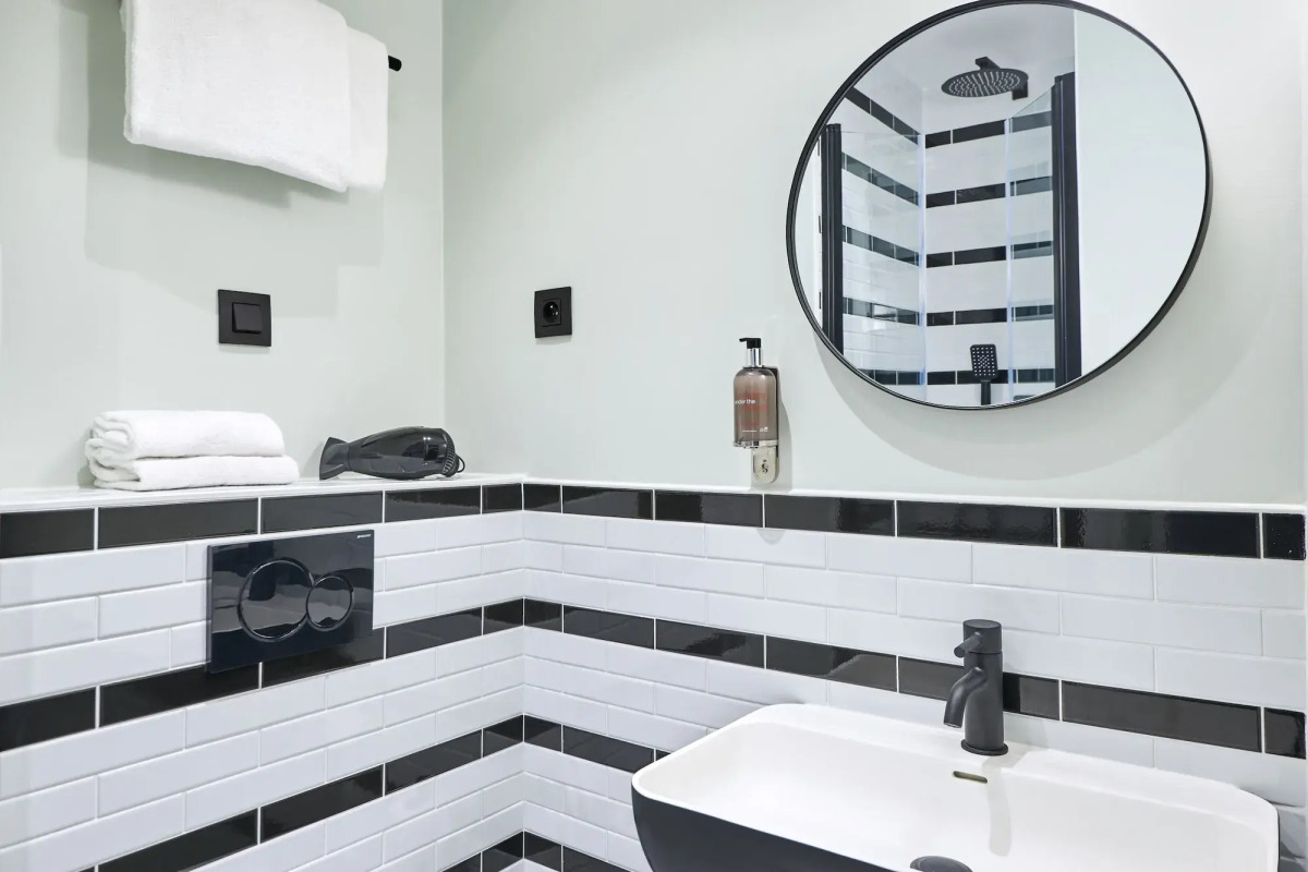 Hotel 10 Opera by HappyCulture