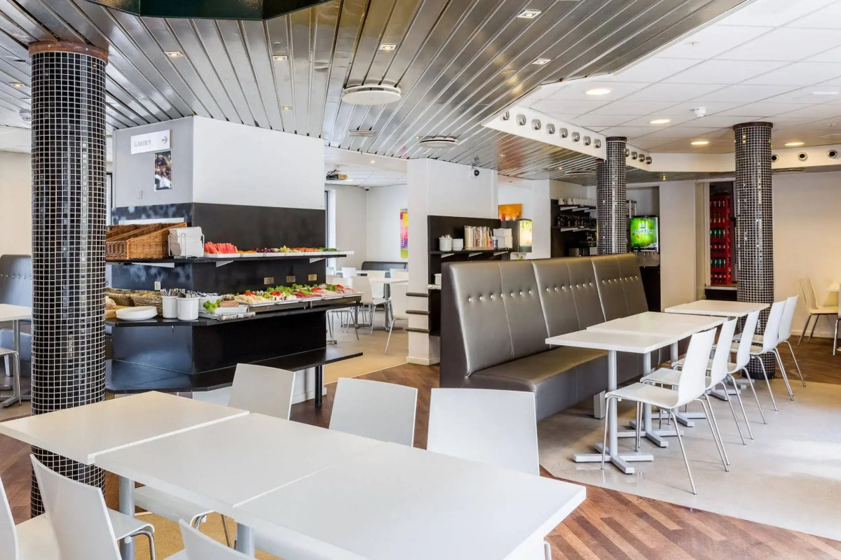 Good Morning + Copenhagen Star Hotel