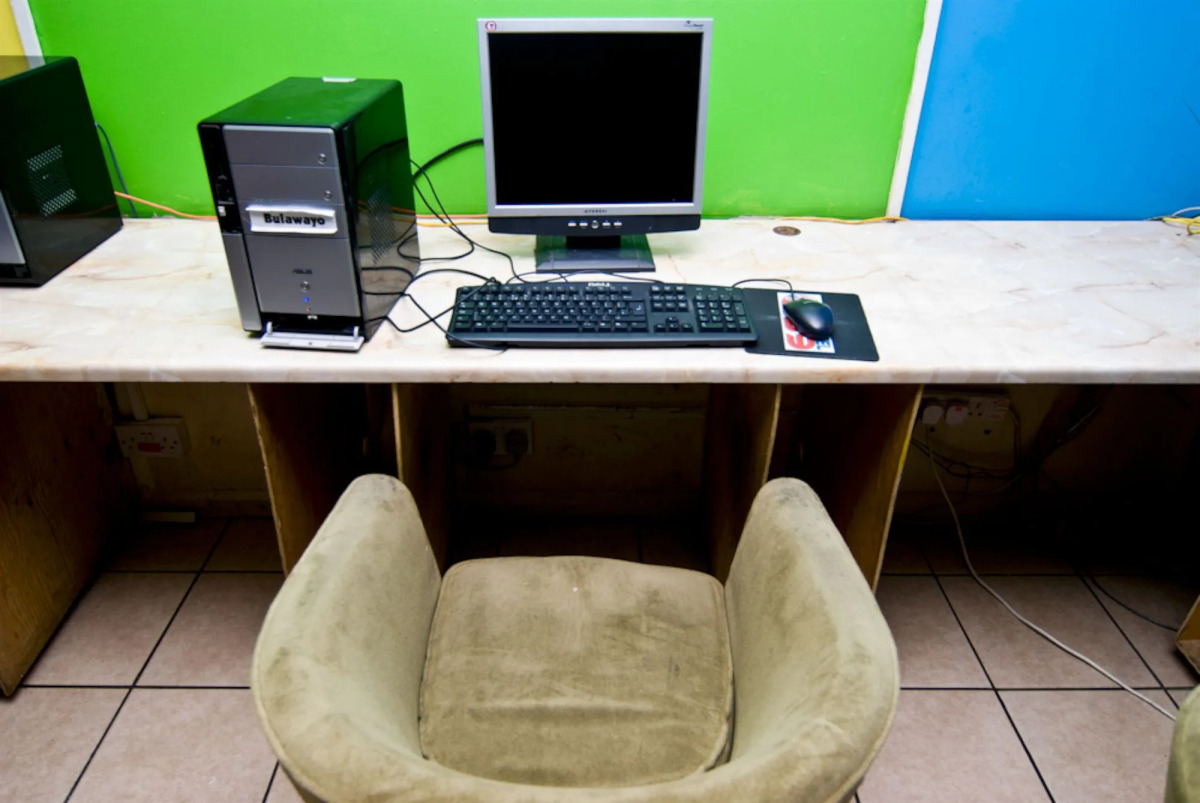 Kensal Green Backpackers 1