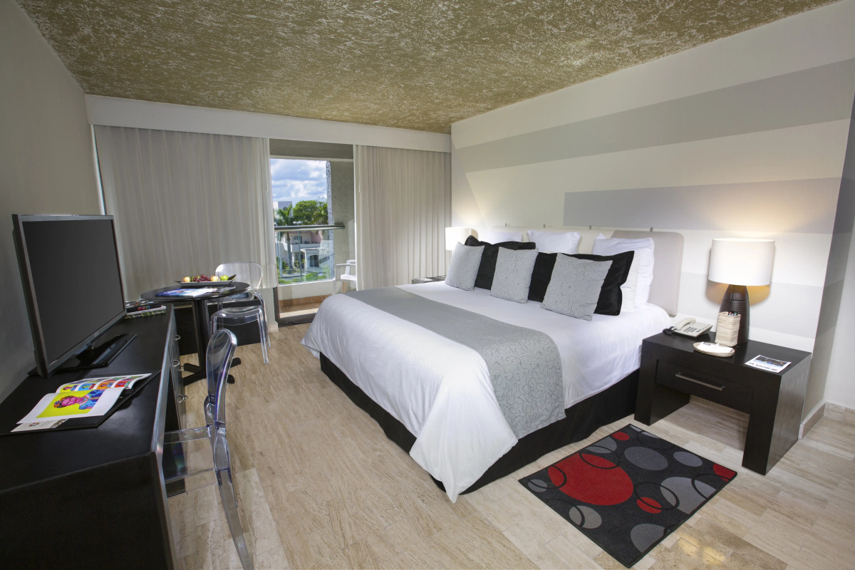 Oh! Oasis Urban Hotel