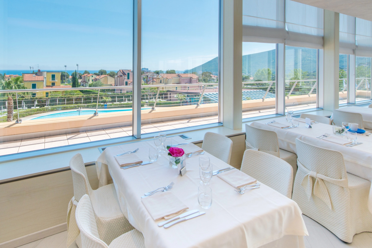 Отель Loano 2 Village