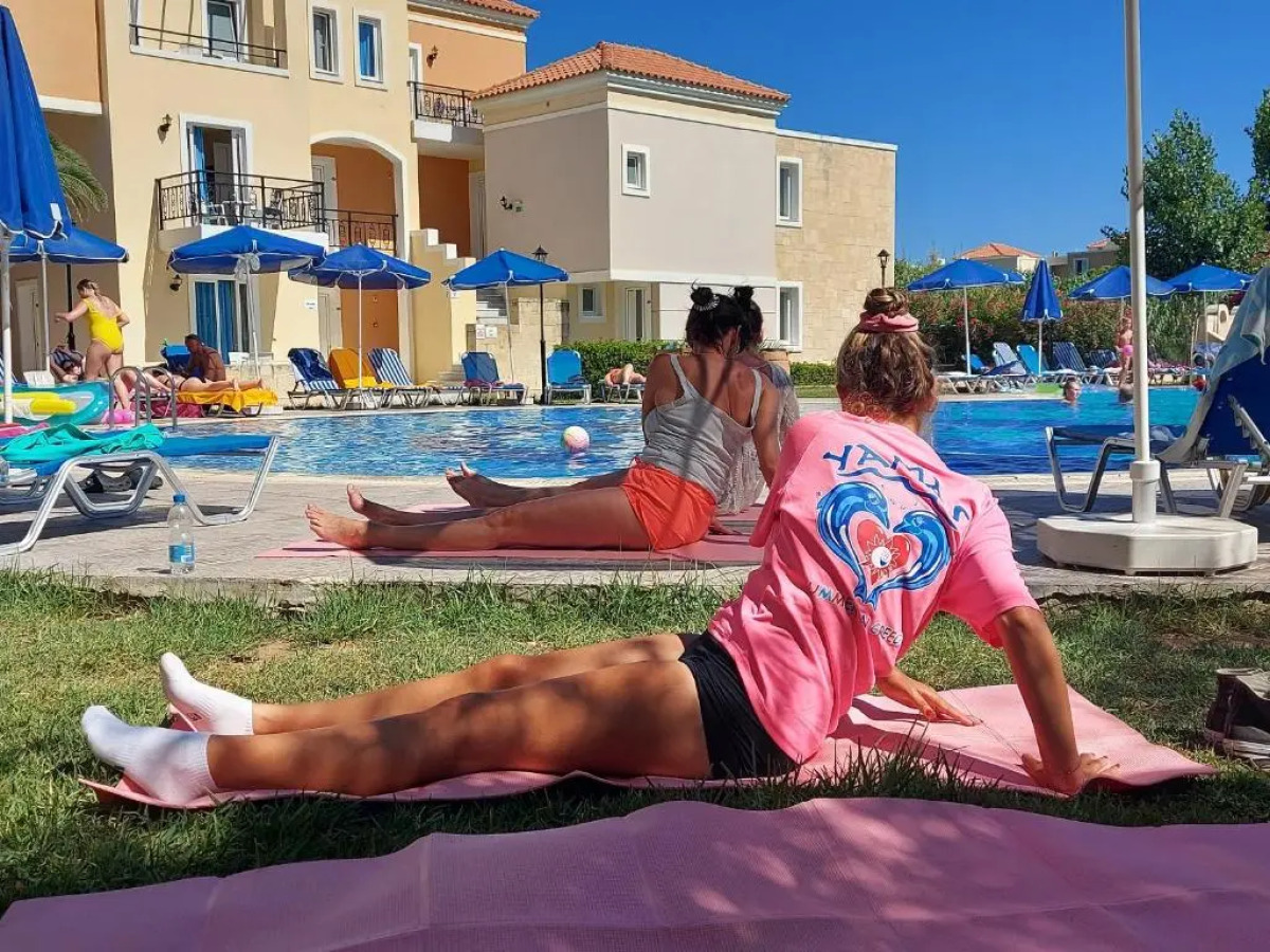 Отель Chrispy Waterpark Resort