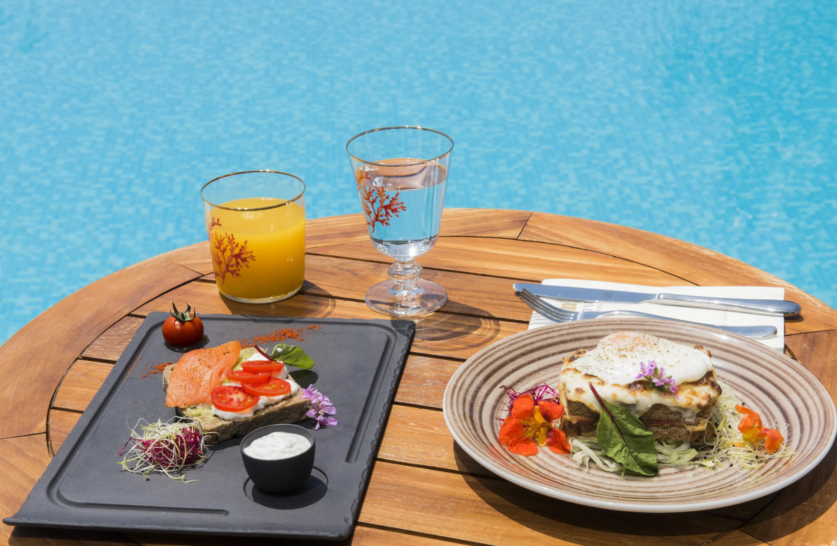 Отель Mitsis Selection Blue Domes