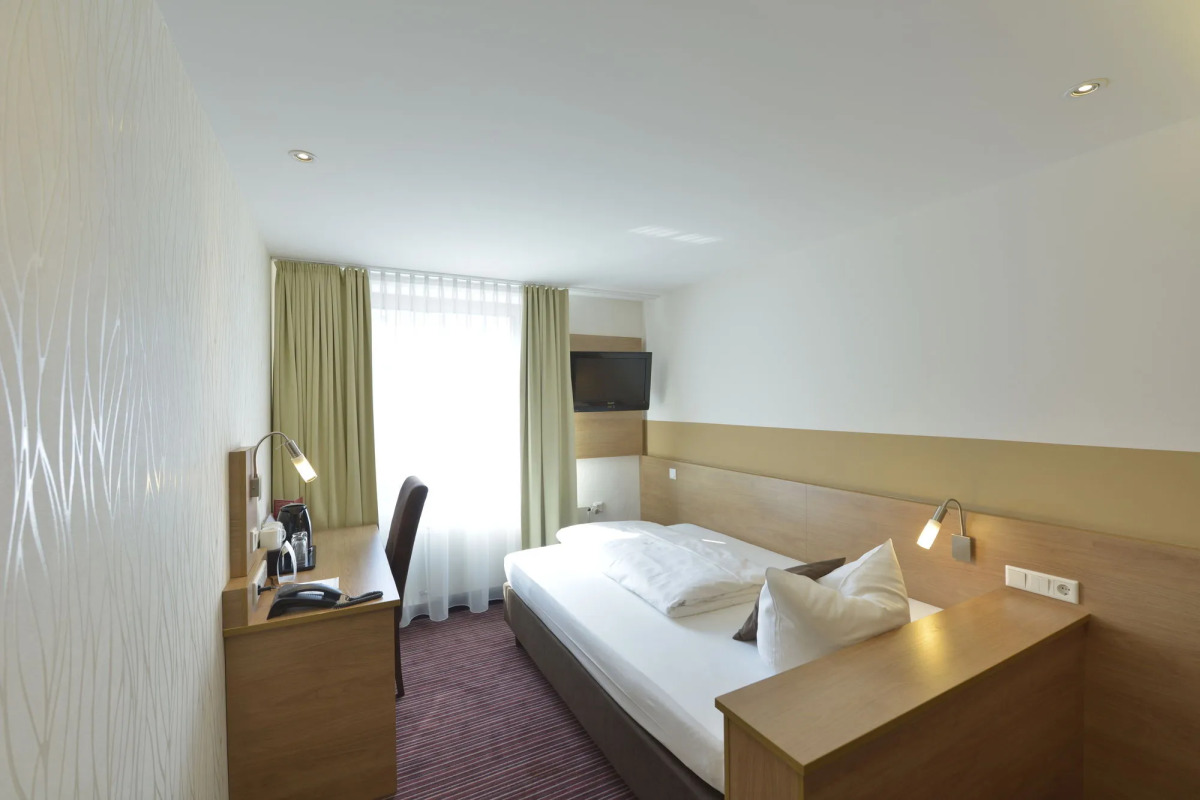 Hotel Cristal München