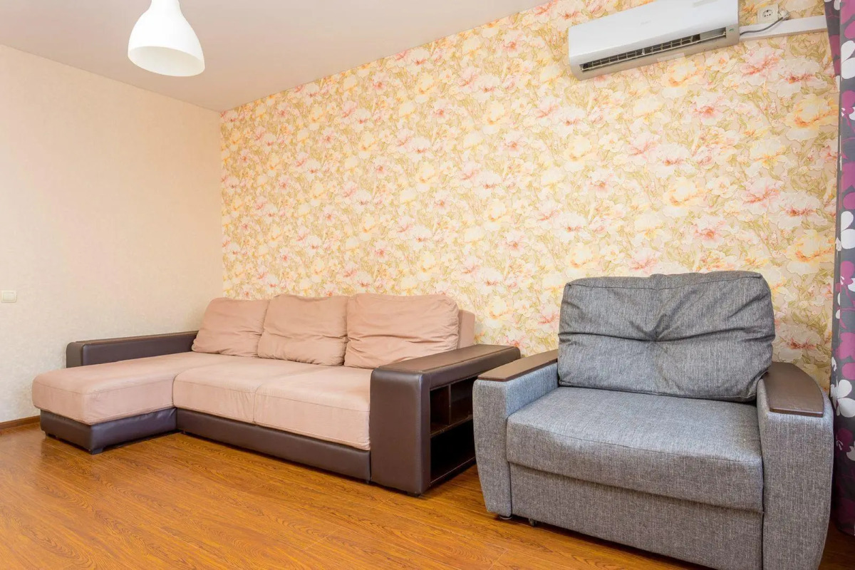 Апартаменты на улице Восточно-Кругликовская 28