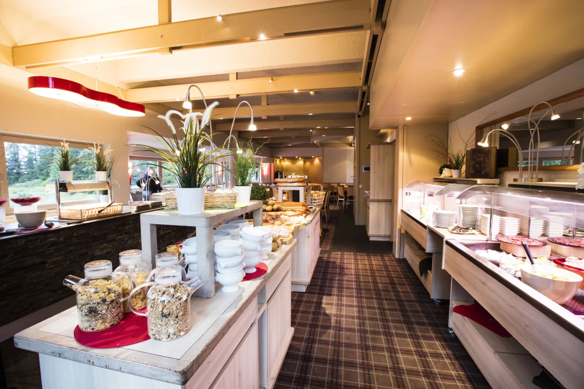 Lake Hotel Courchevel 1850