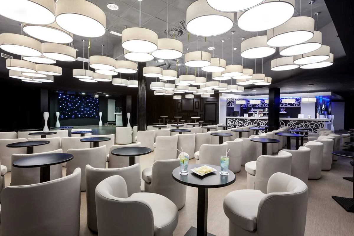 Playaolid Suites & Apartments